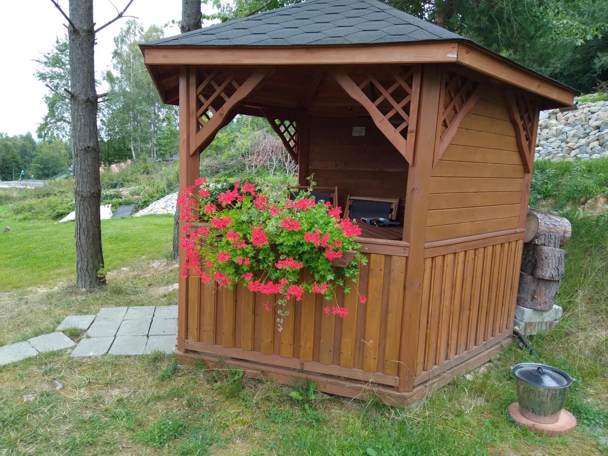 Apartamento Ostoja Gromadzyn Ustrzyki Dolne Exterior foto