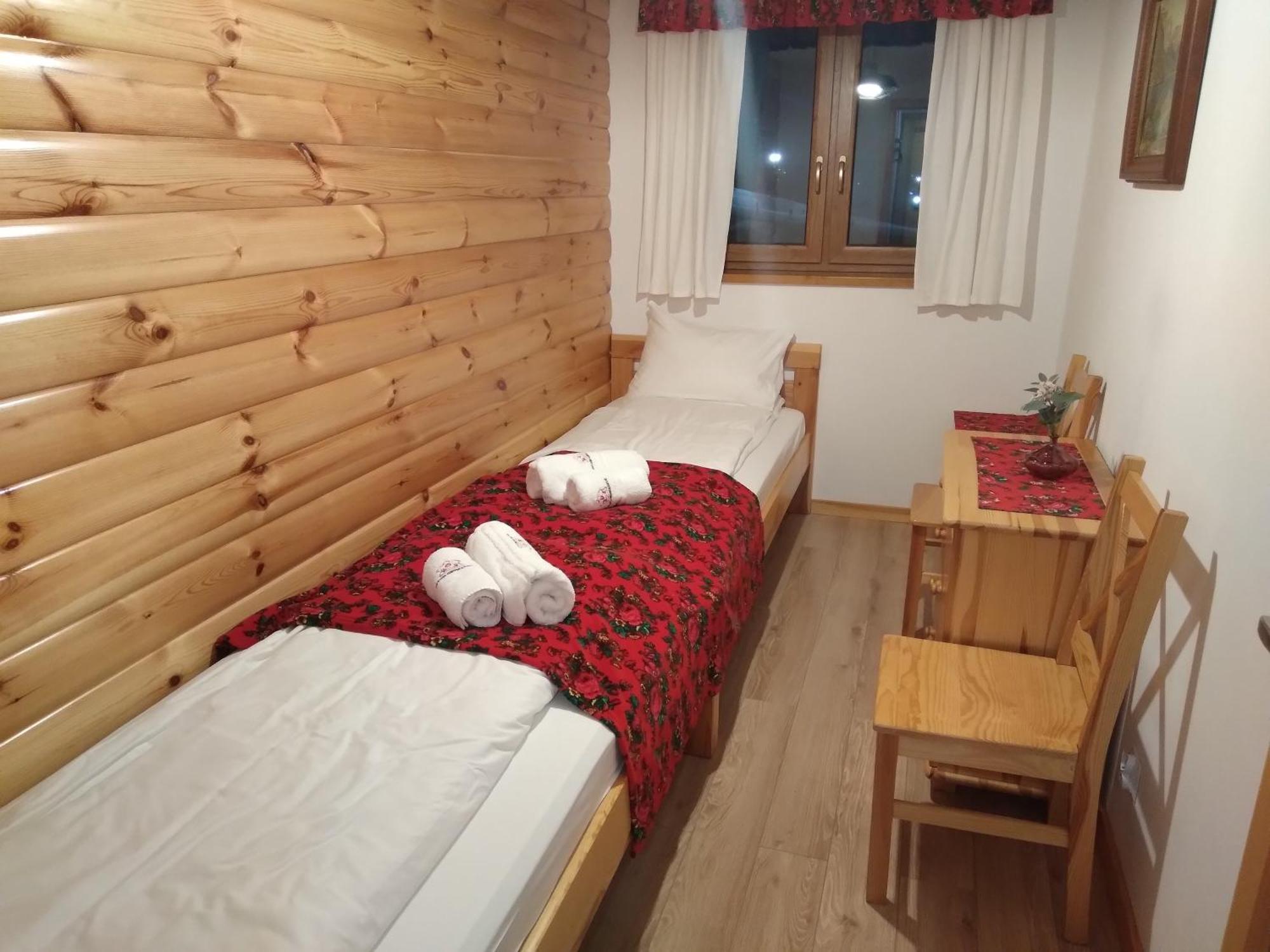 Apartamento Ostoja Gromadzyn Ustrzyki Dolne Exterior foto